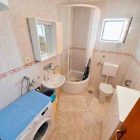 Bay Serenity - Apartment Raslina