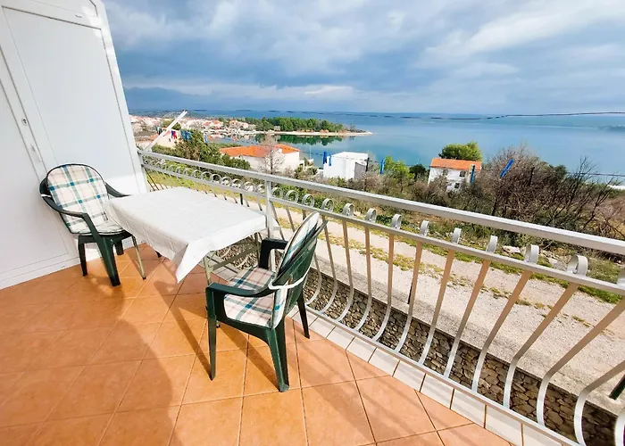 Bay Serenity - * Raslina